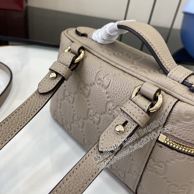Gucci專櫃古馳最新款Emblem系列超迷你手袋手提化妝包 jh2857型號：815949
